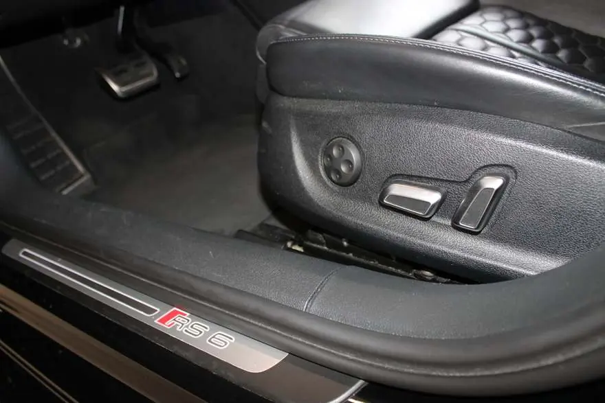 Audi RS6 Avant, Bild 19 von 20